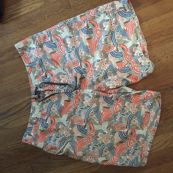 Patagonia Other - Patagonia Men’s Swim Trunks - unique pattern!